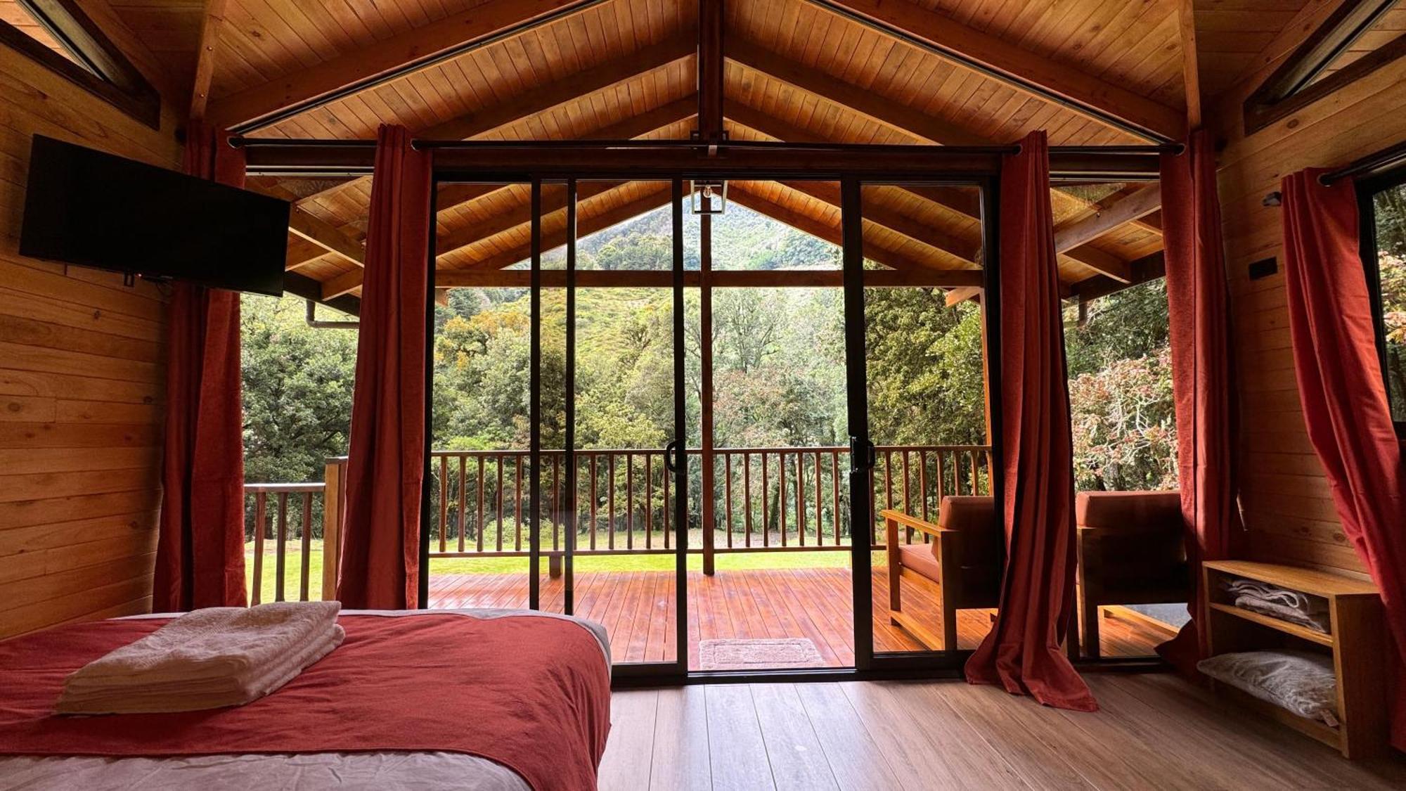 Entre Arboles Lodge 圣赫拉多德多塔 外观 照片
